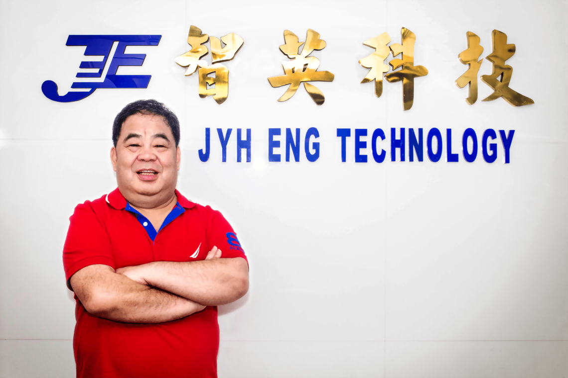 JE-Bob-3000x2000